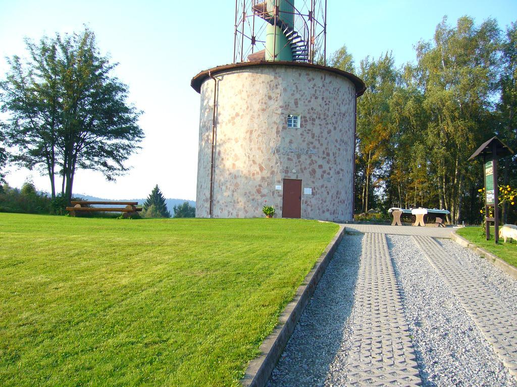 Penzion Jizerka Jablonec nad Nysą Zewnętrze zdjęcie