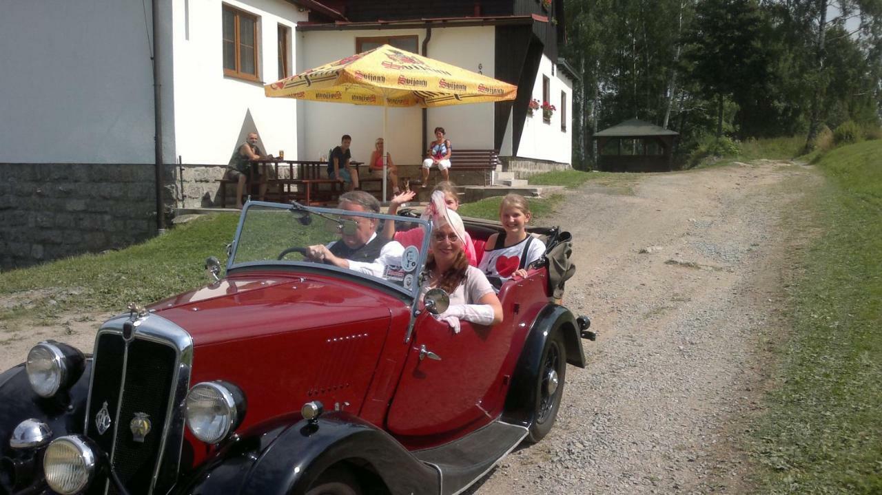 Penzion Jizerka Jablonec nad Nysą Zewnętrze zdjęcie